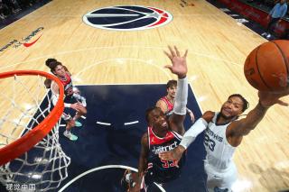 他们更多的 他们更多的