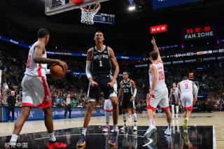 乓球队的核 乓球队的核